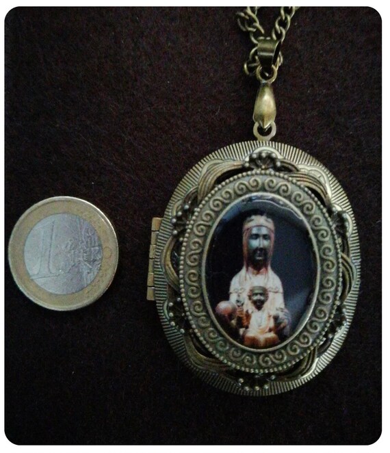 VIRGEN NEGRA Virgen De Montserrat La Reliquary Etsy