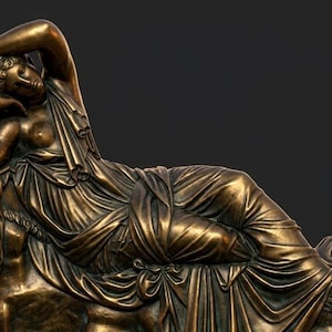 Escultura "Ariadne Adormecida" | Inspiração Neoclássica | Item de Colecionador (3 Tamanhos)