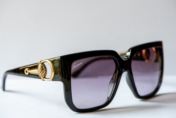 Vintage Gucci GG3713/S Oversized Sunglasses in Bl… - image 1