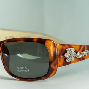 Vintage Vivienne Westwood sunglasses VW50387-17 with diamonds in good condition
