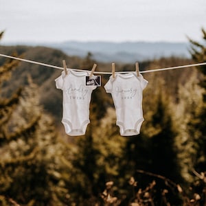 Digital Twin Pregnancy Announcement / Twin Announcement / Mountain Twin Pregnancy Announcement / Download Social Media Facebook Instagram