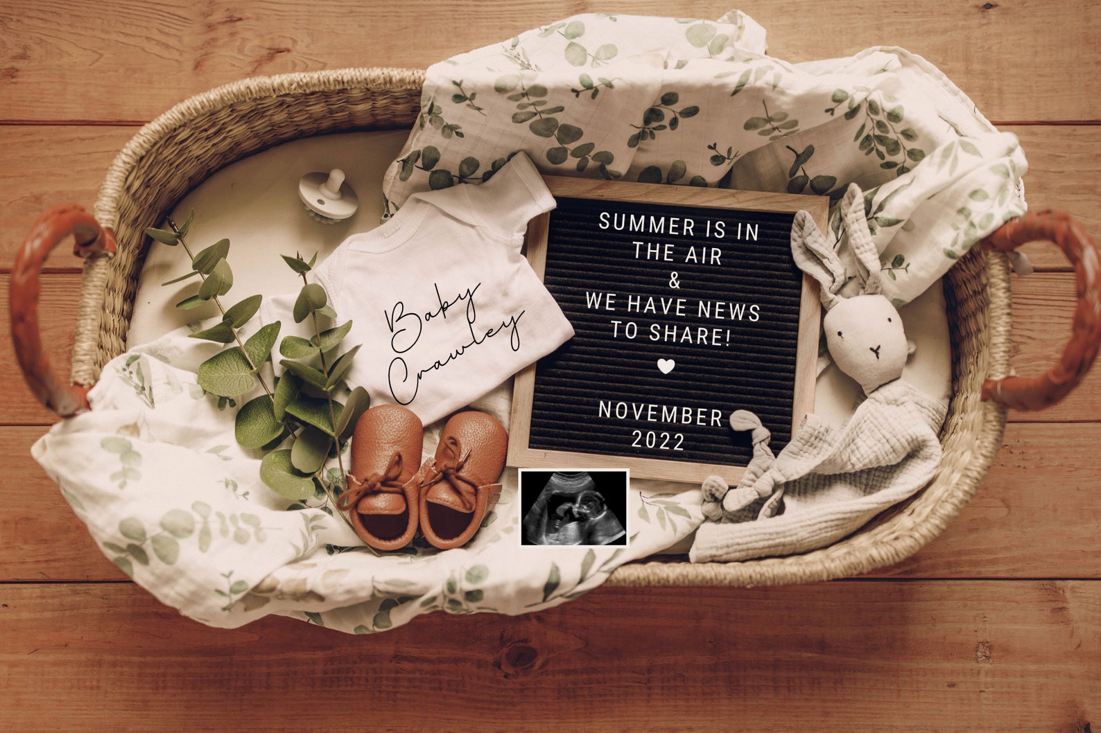 boho summer pregnancy announcement