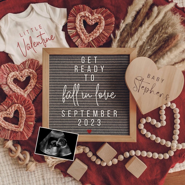 Digital Valentines Pregnancy Announcement / Valentine Baby Announcement / February / Letter Board / Download Social Media Facebook Instagram