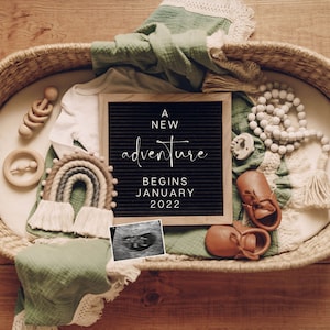 Anuncio Digital de Embarazo / Anuncio Digital de Bebé / Una Nueva Aventura / Letter Board Baby / Descargar Social Media Facebook Instagram