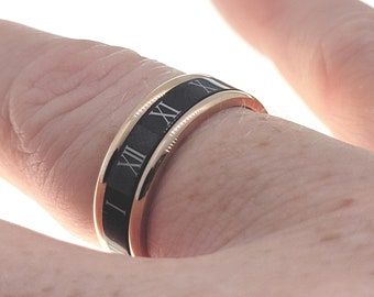 Anxiety Ring, Anti-Stress, Improves Concentration, Roman Numeral Ring, for Women, Spin Ring, Stainless Steel, Black, Pink