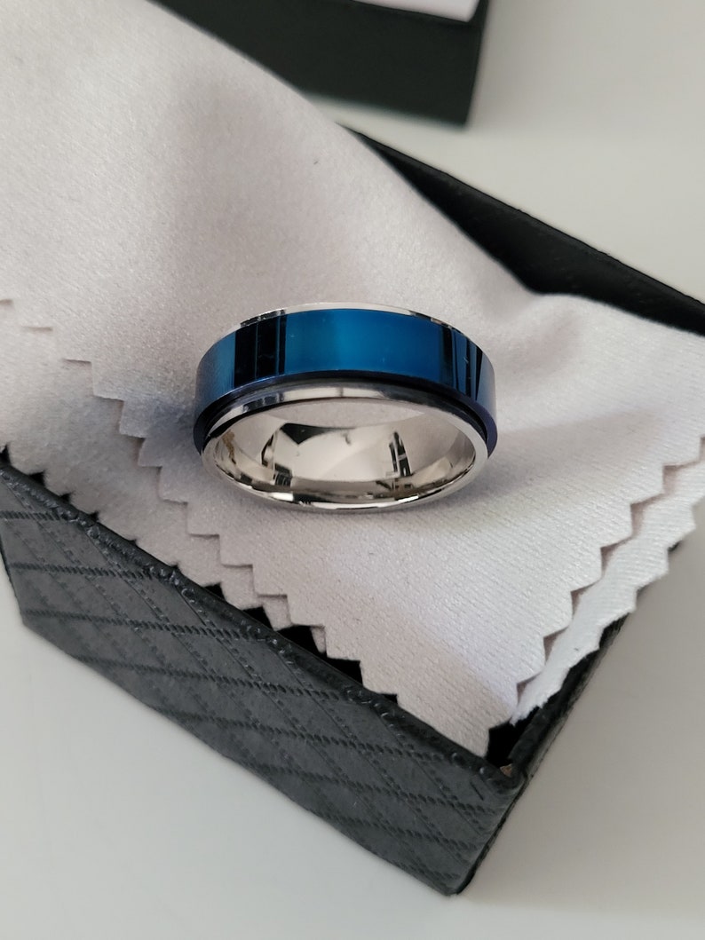 Bague anti-stress, Anneau danxiété rotatif, acier inoxydable, spinner ring, couleur noire, bleue, or, cadeau pour ado enfant, femme & homme Bleu