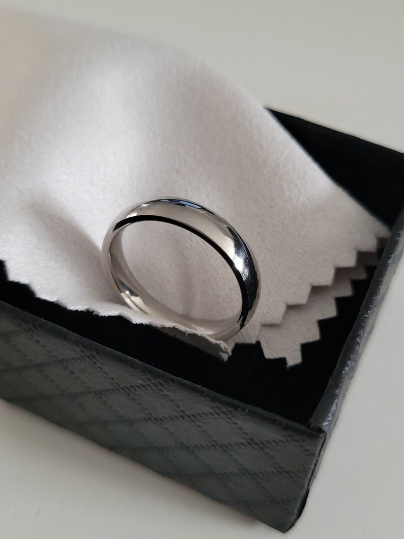 Anillo de bodas de acero, anillo de acero inoxidable, color plateado, anillo de bodas para hombres, 4 mm, 6 mm, 8 mm, barato, regalo pareja mujer y hombre 4mm couleur argent