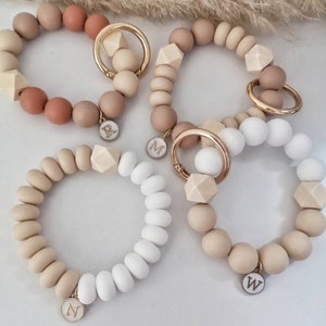Schlüsselanhänger Armband, personalisierter Schlüsselanhänger Buchstabe, Anhänger rund