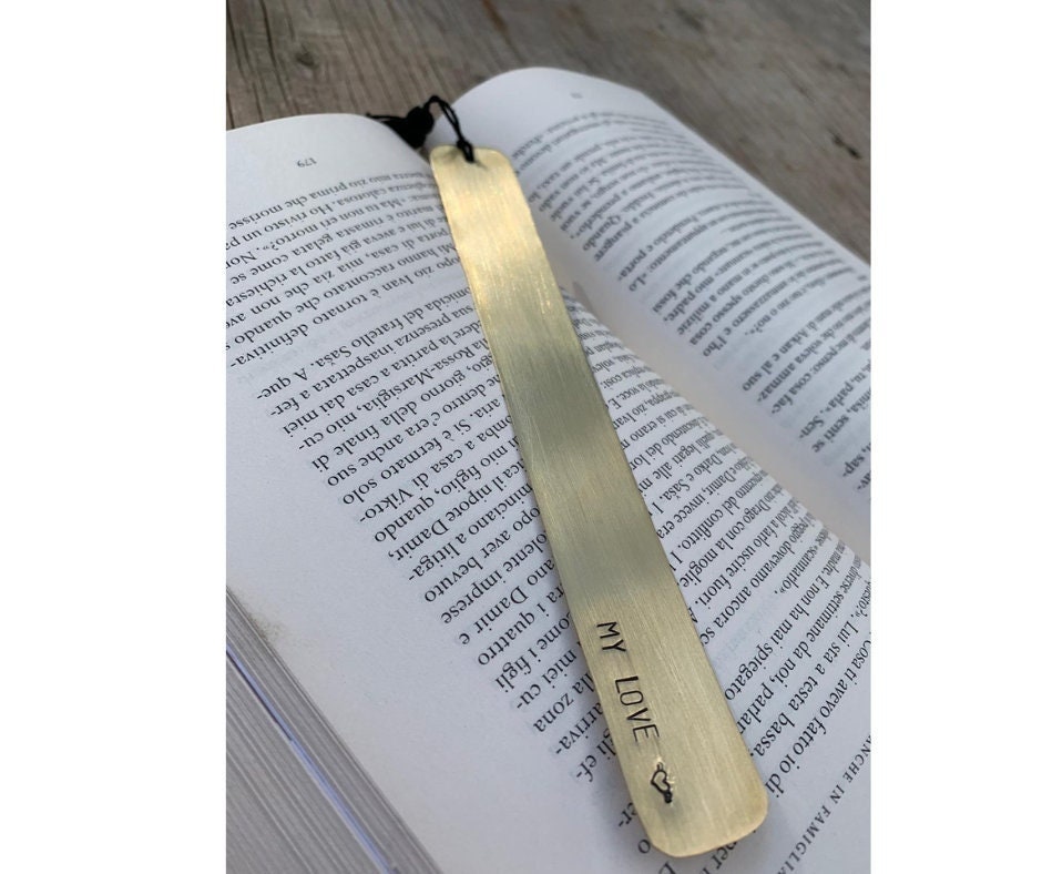 Metal bookmarksThe Elegance of Metal Bookmarks, by Matthewemily, Dec,  2023