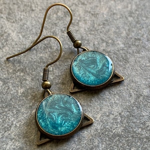 Hanging earrings with textured turquoise resin, triangles, bronze resin earrings image 1