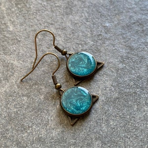 Hanging earrings with textured turquoise resin, triangles, bronze resin earrings image 6