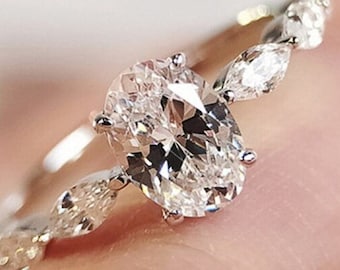 2 Karat Oval geschliffener Moissanit Diamant Ring in Massive Gold/Silber Geschenk für Sie by Riya