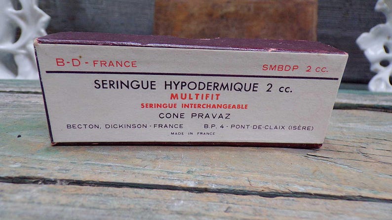 Syringe Pyrex Antique Medical Pyrex Glass Becton Dickinson France Syringe With the ...
