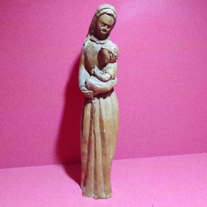 French Religious wooden Walnut Statue Mary and Baby Jesus s779