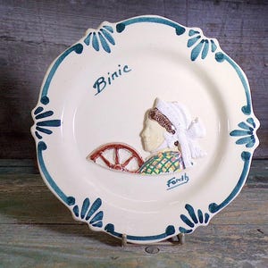 Vintage French Quimper Pottery Collectible Binic Souvenir plate Handpainted s596