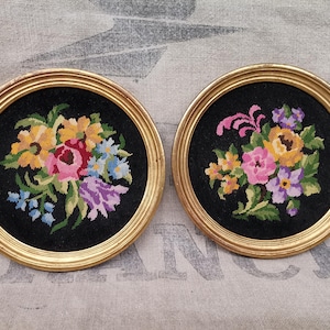 Your Choice of 1 French Vintage Wood Framed Round Floral Petit Point Needlepoint Pictures (H091)
