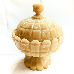 French Vintage Cafe au Lait Beige Opaline Pressed Glass Lidded Candy Dish / Powder Jar (C009)