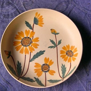 Vintage French HB Quimper Handpainted Soup Bowl / Plate Signed M Taburet (s040)