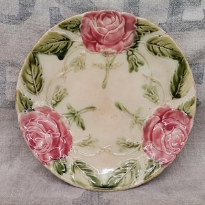 French Antique Majolica / Barbotine Pink Rose Floral Dessert Plate (H029)
