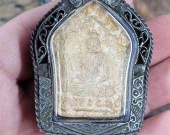 WOMAN Thai Amulet Lucky Love Fetish Details about   Charm Talisman INN LOVER Dragon Head MAN 