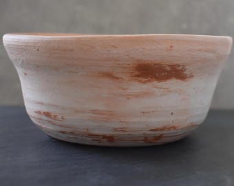 Ciotola in terracotta e argilla bianca