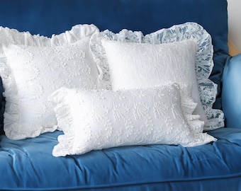 Housse de coussin en dentelle brodée florale blanche Bohême | Taie d'oreiller en coton de style français avec volants | Décoration d'intérieur pour canapé