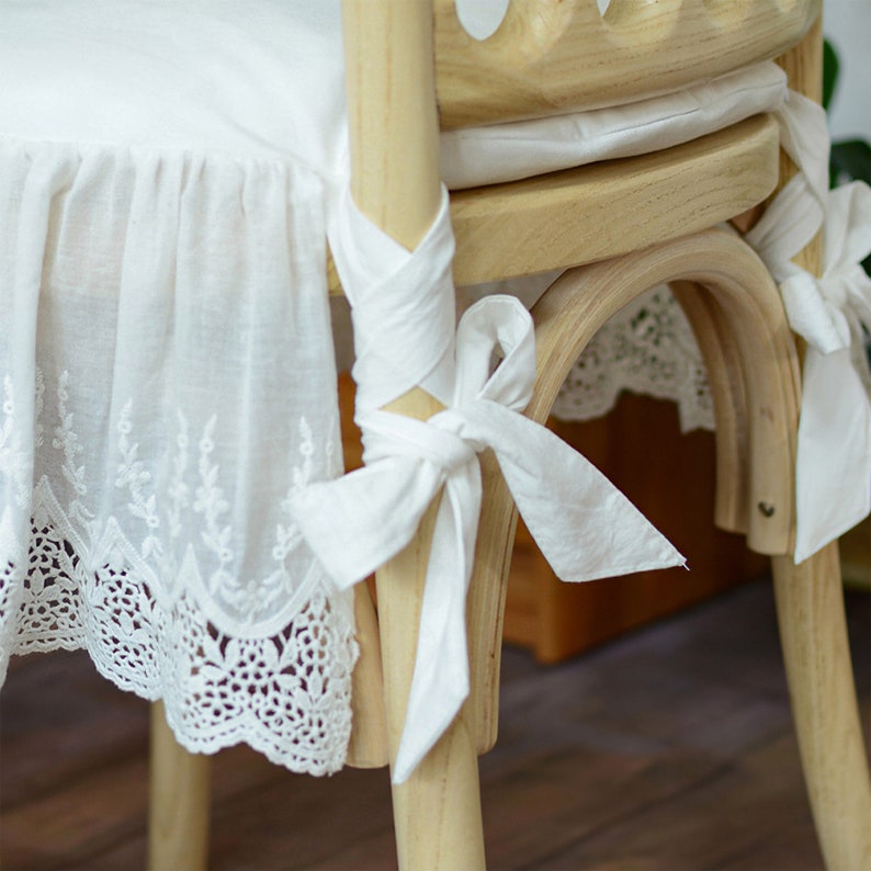 Coussins de chaise confortables vintage en dentelle avec attaches de chaise en coton blanc pour mariage Coussin de chaise à volants Coussin de chaise en forme de U image 6