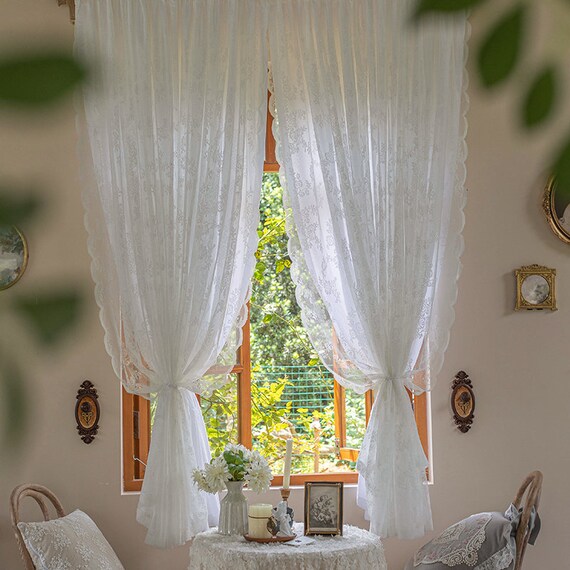 lace curtain