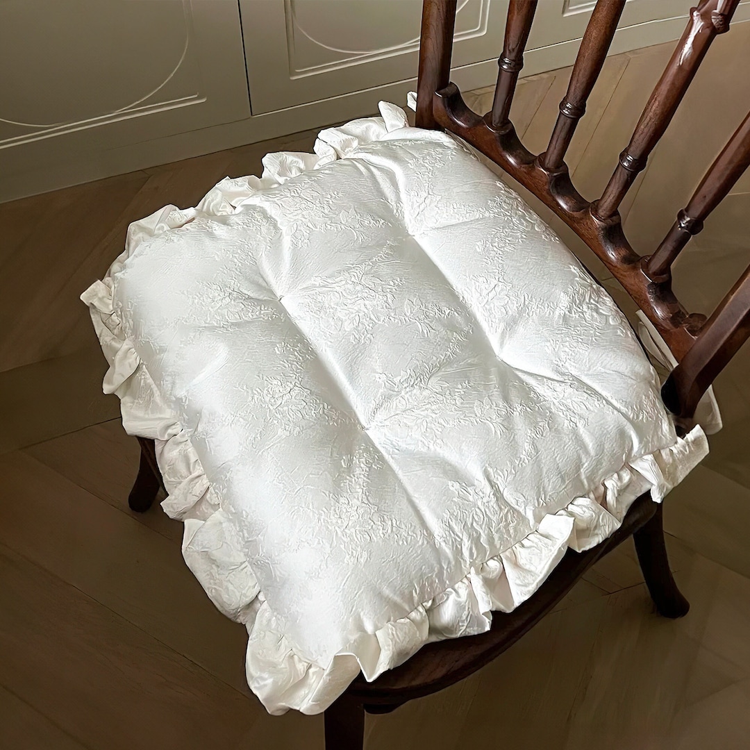 Luxurious Jacquard Chair Cushion With Ruffle Trim and Ties, Elegant