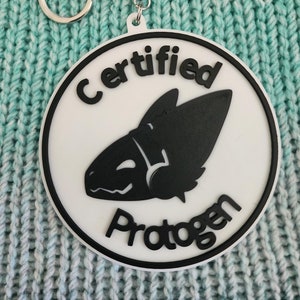 "10,5 cm ""CertIFIed Protogen"" Fursona Furry Schlüsselanhänger oder Fursuit Collar Tag."