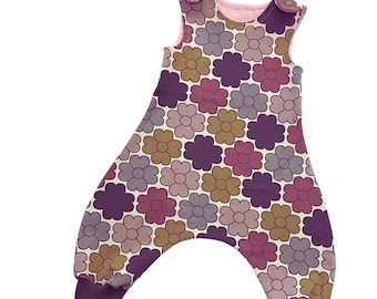 Sewing pattern children's romper Sapeca (50-104) - paper pattern