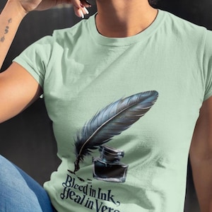 Poetry Lovers Quote Shirt, Poetry Lovers T-shirt, Poetic Lover Tee,  Dark Academia Poet T-Shirt Gift, Teachers Gift, Poetry Inspired Top
