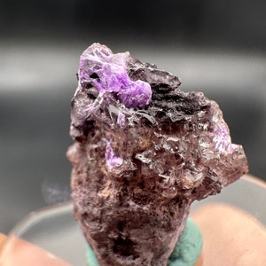 4-gram Natural sugilite piece very attractive  piece of gel sugilite inside quartz