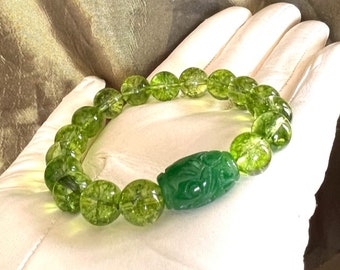 Peridot Bracelet/Chrysolite  Bracelet/Olivine/Jade Bracelet/Green Jade/For Him/For Her/Green Gemstone/Hand Carved/Good Luck/YinYang balance