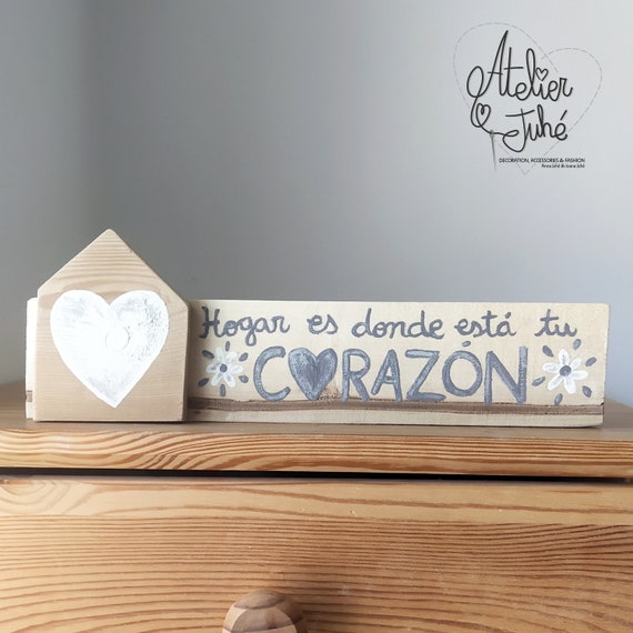 Primitives by Kathy It's Like I'm Constantly Brushing People Hair Off My Bed Home Décor Sign