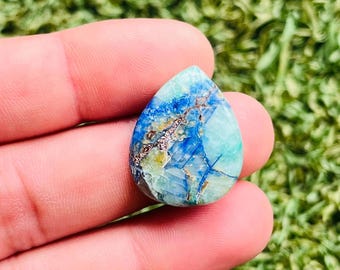 Azurite Turquoise Cabochon: Polished Pear Shape Gemstone (25x20x5mm-19cts)