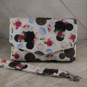 Mini Cartera de Mano Neceser hecha con Orejas de Ratón de Disney con Licencia, Estampado Floral y Manchas de Guepardo con Calabazas