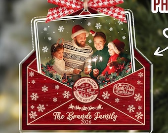 Gepersonaliseerd kerstornament met familiefoto 2026, kerstornament in een gepersonaliseerde envelop, kerstcadeau, kerstboomversiering voor het nieuwe jaar, foto-ornament