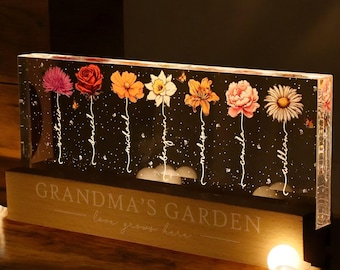 Grandma‘s Garden Birth Month Flowers Personalized Acrylic LED Night Light, Mothers Day Gift For Grandma, Mom, Auntie, Sister, Custom Flowers