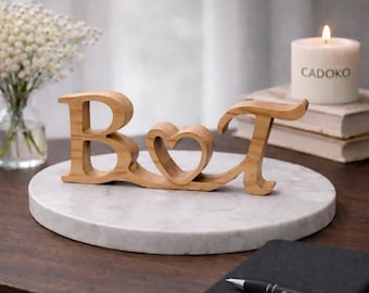 Initialen teken paren, gepersonaliseerd houten naambord, Valentijnsdagcadeau, initialen paar houten plaquette, huwelijksverjaardag, verlovingscadeau