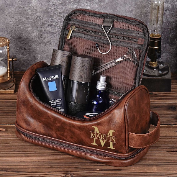 Borsa da toilette in pelle da uomo personalizzata, kit Dopp, regali dello sposo, regalo di anniversario per lui, borsa da toilette da viaggio, accessorio in pelle da uomo