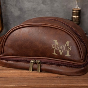 Trousse de toilette en cuir personnalisée pour homme, trousse de toilette pour garçons d'honneur, cadeaux de garçons d'honneur pour lui, trousse de toilette de voyage, trousse de toilette, cadeau d'anniversaire pour homme