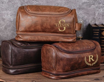 Personalized Men's Toiletry Bag,Groomsmen Gifts,Dopp Kit, Anniversary Gift for Him,Men's Leather Accessory,Travel Toiletry Bag,Wash Bag