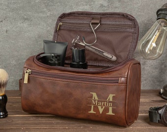 Trousse de toilette en cuir personnalisée pour homme, cadeaux de garçons d'honneur, kit Dopp gravé, cadeau pour lui, trousse de toilette de voyage, accessoire en cuir pour homme