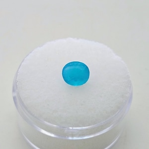 GIA Certificate 1 Carat Brazilian Paraiba Tourmaline / Neon Blue Oval Shape 5.9mm x 6.5mm x 4.3mm/ Heitorita Batalha Mine, Brazil / RARE!