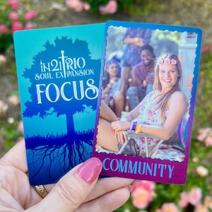 iN2IT FOCUS Oracle Deck | Sujets de la vie pour la clarté et la direction | Autonomisation, objectif, prise de décision | 52 cartes | À utiliser avec le tarot ou les oracles