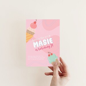 Swirly Eis-Geburtstags-Party Einladung | Bearbeitbarer digitaler Download