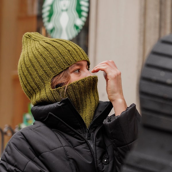 Cagoule en laine 51 % - couverture complète du visage. Masque de ski tricoté à la main. Bonnet tricoté à la main. Couvre-visage chaleureux et élégant.