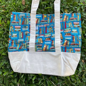 Book Lovers - Tote Bag, lined Tote Bag / High Quality Thick Material / Cotton Shopping Bag / Book lover gifts / Library Bag/ pocket