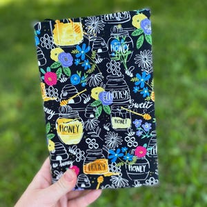 Black Honey Bees - Adjustable book cover - Fabric book cover - Adjustable book jacket - Fabric book sleeve, books, book, bookish